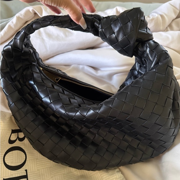 Bottega Veneta - Teen Jodie (black) - Picture 1 of 11